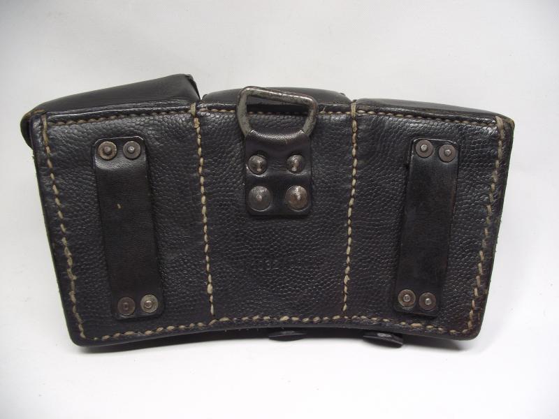 WW2 German K98 Leather Ammo Pouch. RbNr.