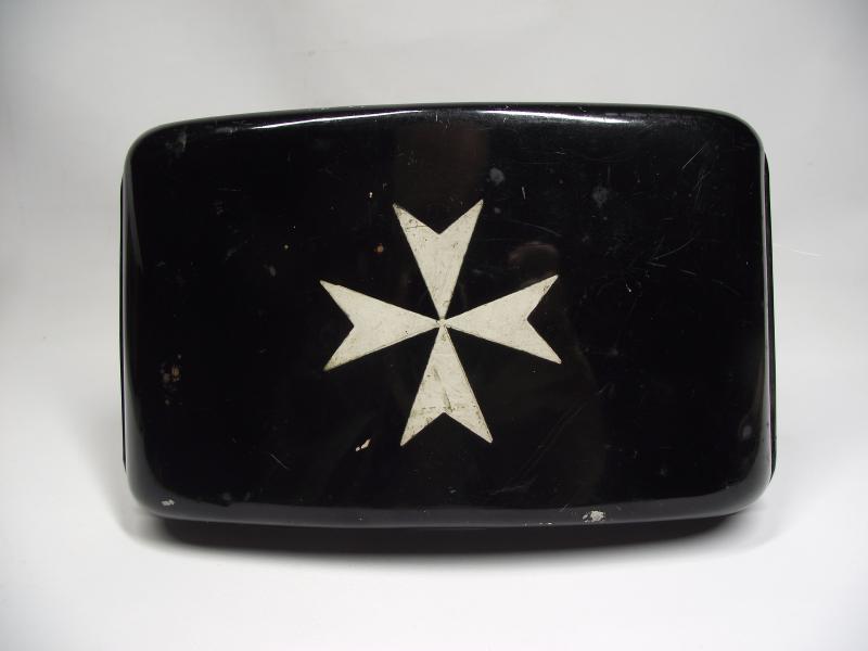 WW2 St.John Ambulance Metal First Aid Pouch.