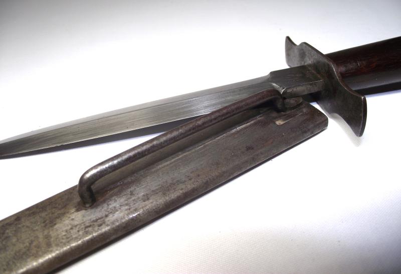 WW1 French Pattern 1916 Fighting Knife. Astier-Prodon, Thiers.