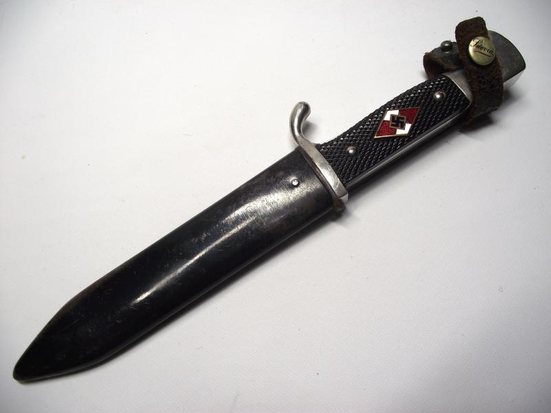 WW2 Hitler Youth Knife. M7/13 - Arthur Schuttelhofer.
