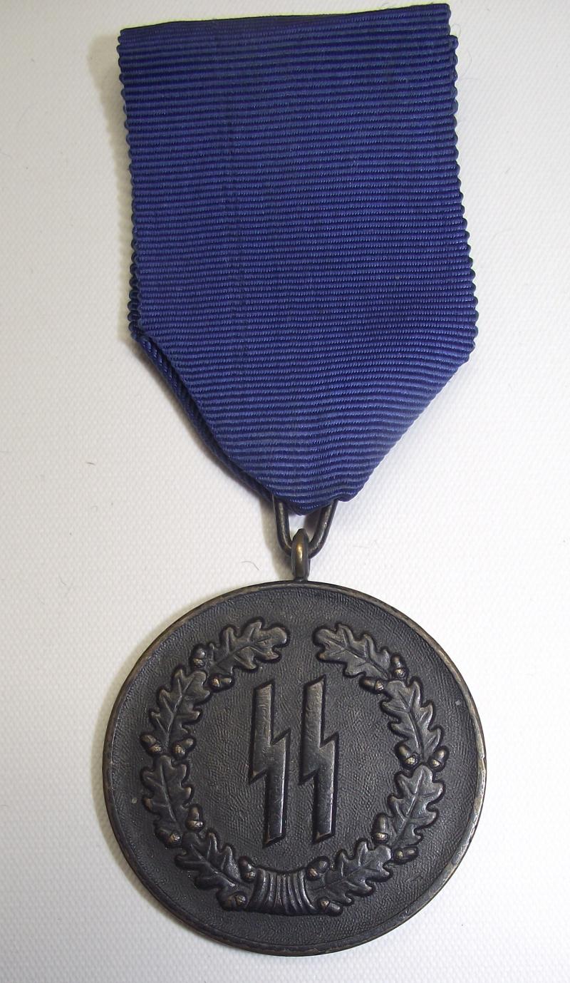 WW2 German SS 4 Year Long Service Medal. Type2.