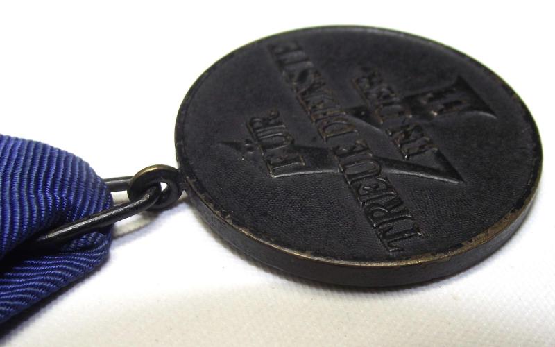 WW2 German SS 4 Year Long Service Medal. Type2.