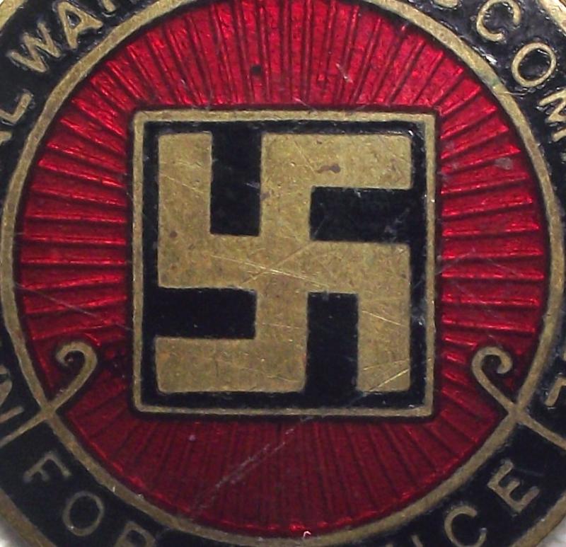 For Service, National War Savings Committee Enamel Badge.