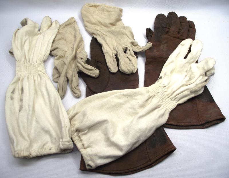 3 X RAF Flying Gloves including ''D-Type'' Leather Gauntlets. Derrick Norrington DFM. KIA 1943.