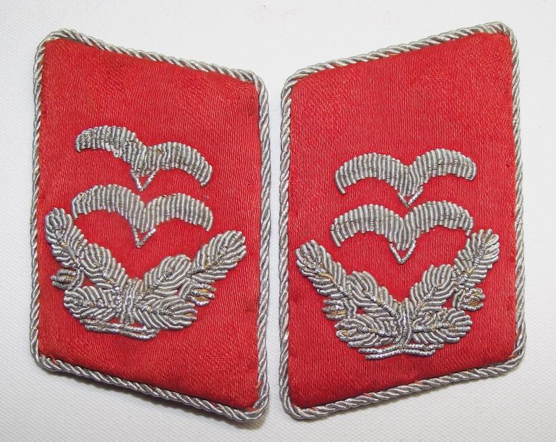 WW2 German Luftwaffe Flak Oberleutnants Collar Tabs.
