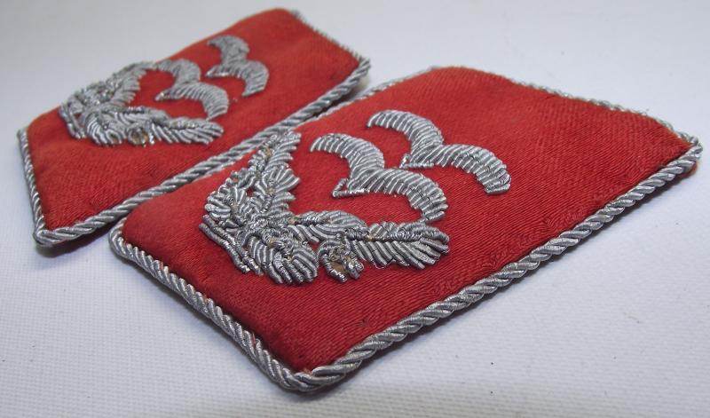 WW2 German Luftwaffe Flak Oberleutnants Collar Tabs.