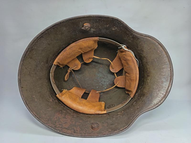 WW1 Imperial German M17 Steel Helmet.