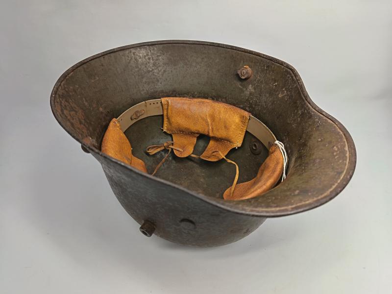 WW1 Imperial German M17 Steel Helmet.