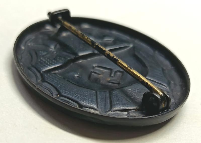 WW2 German Black Wound Badge, Double Marked, EH-126.