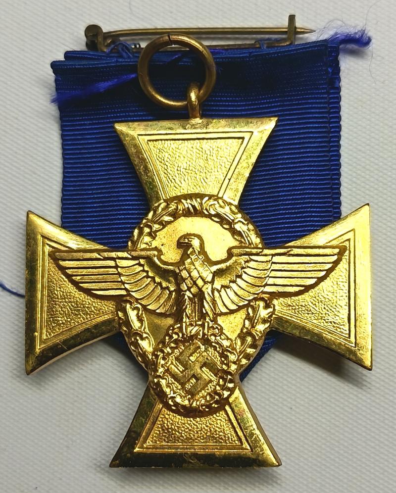 WW2 German 25 Year Long Service Award .