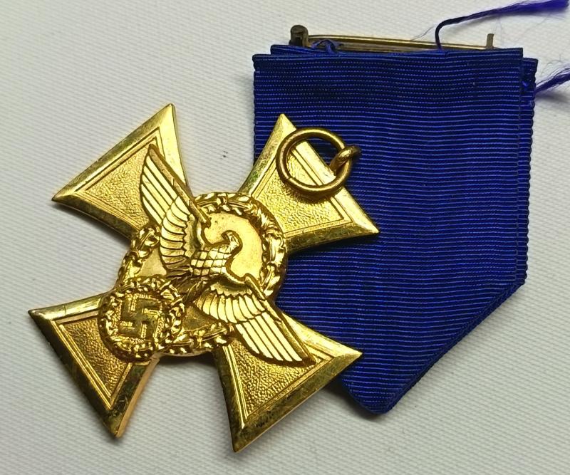 WW2 German 25 Year Long Service Award .