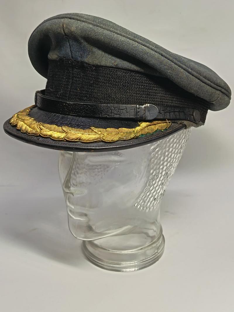 WW2 RAF Group Captains Peaked Cap.