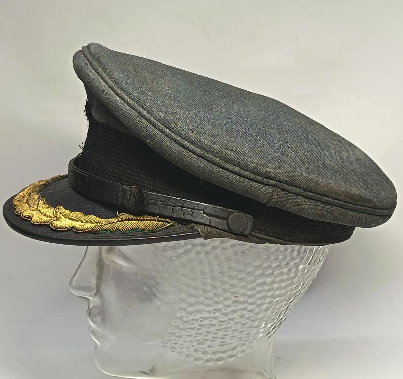 WW2 RAF Group Captains Peaked Cap.