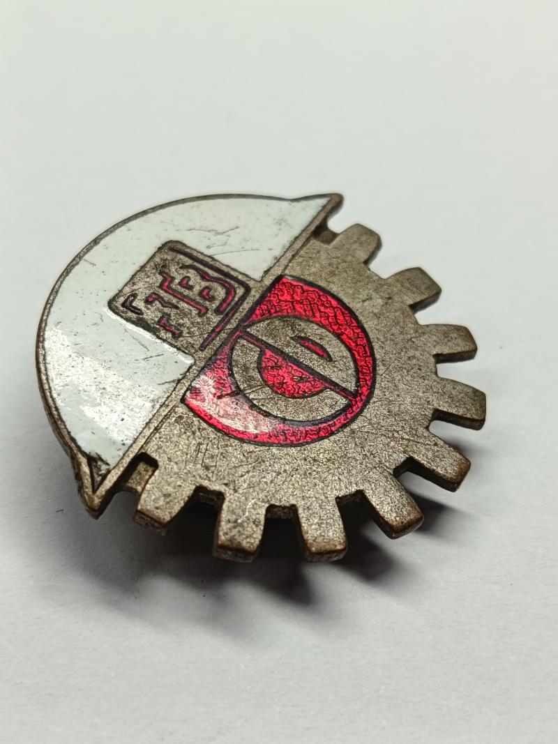 South Wales Richard Thomas and Baldwin Steelwork Civil Defense Enamel Badge.