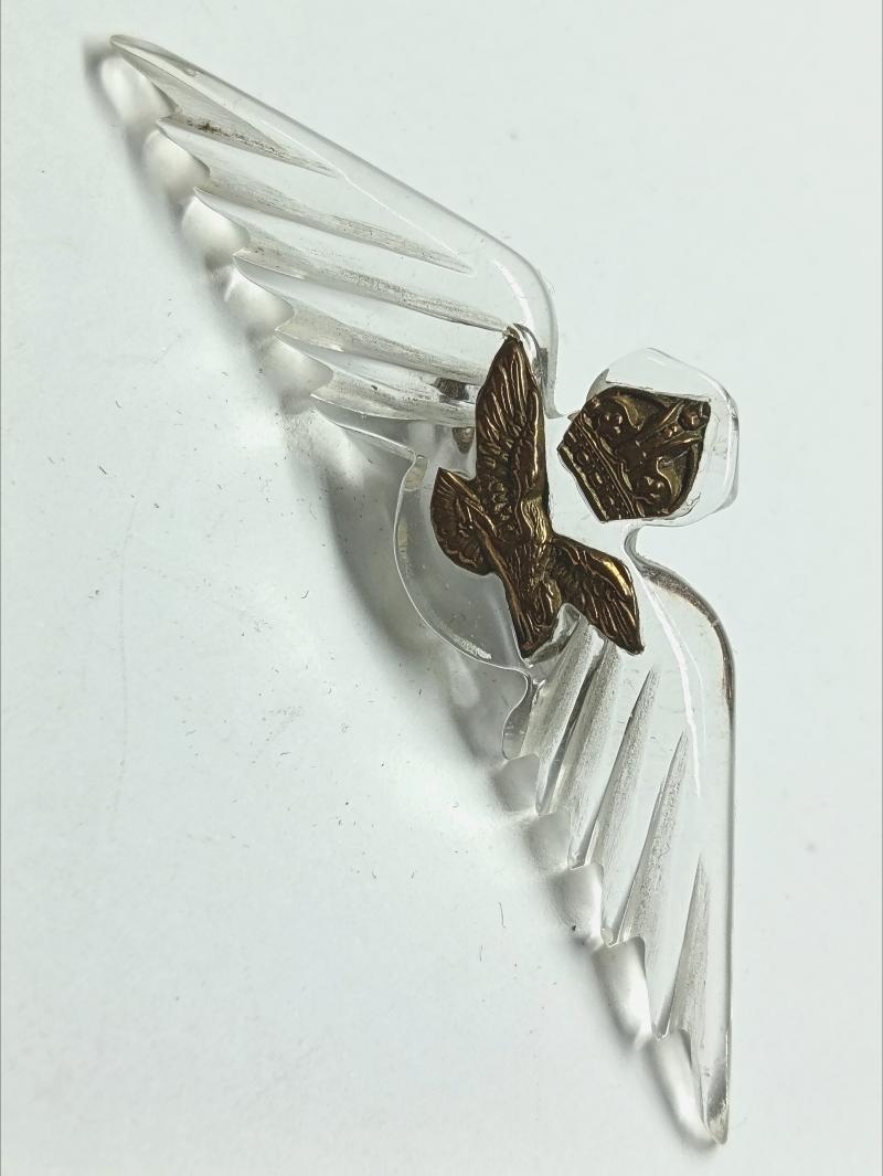 WW2 RAF Pexiglas Wings Sweetheart Badge.
