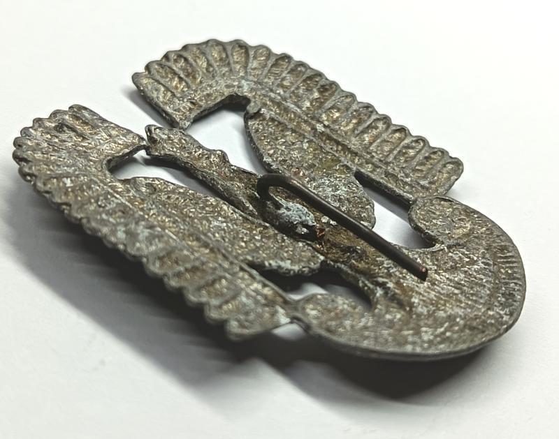 WW2 Polish Airforce Cap Badge.