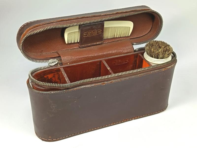 WW2 British Officer's Shaving Soap Brush and Case. 1944.