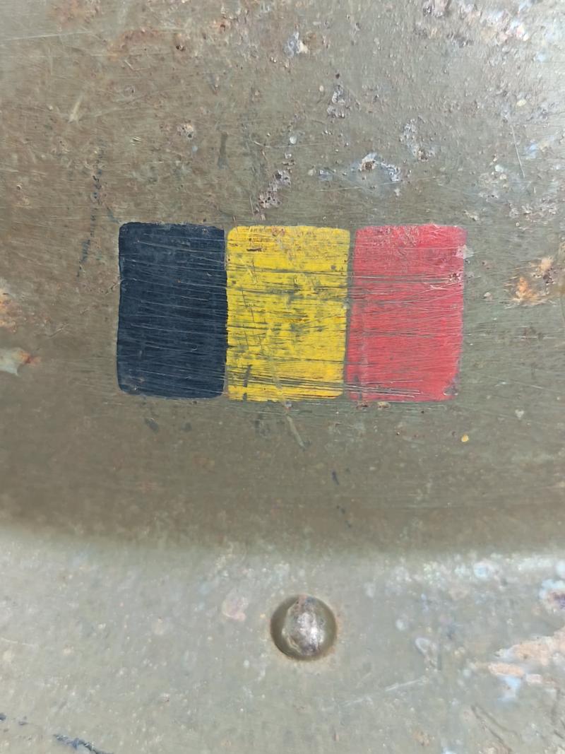 Belgium M49 Steel Helmet .1949/50. Hand Painted Side Insignia