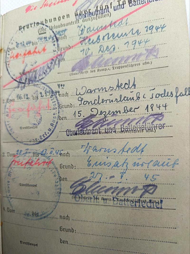 WW2 German Artillery Regiment Soldbuch and Wehrpass.